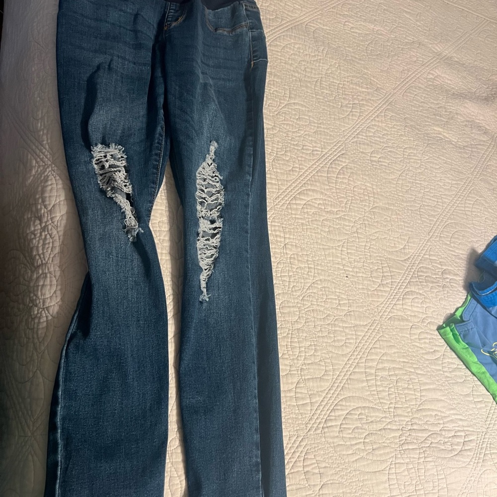 Maternity distressed jeans